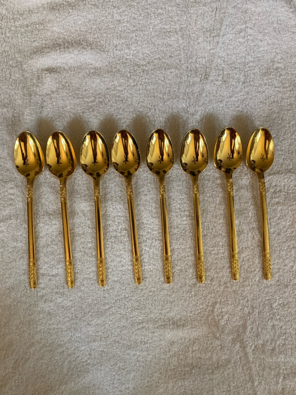 Gold flatware vintage Present Rotundra 8 tea spoons NOS 80/90s glamour (B)
